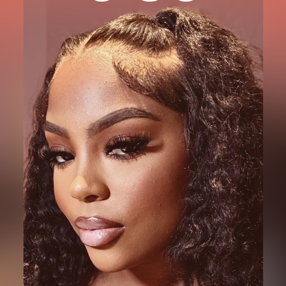 Meet your Posher, Alicia - Picture 1 of 1